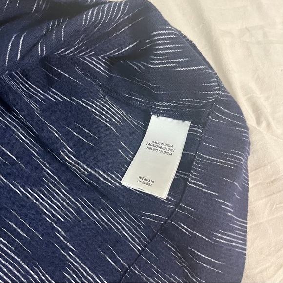 Lucky Brand Sleeveless Navy Vintage Print Summer Blouse Women’s Size Medium - Picture 9 of 9